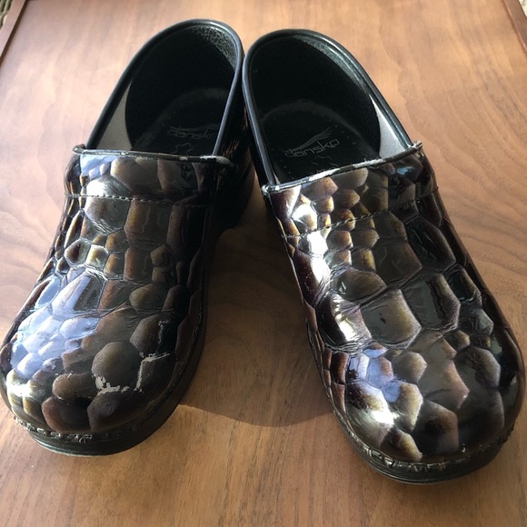 Dansko Professional Clogs - Picture 1 of 4